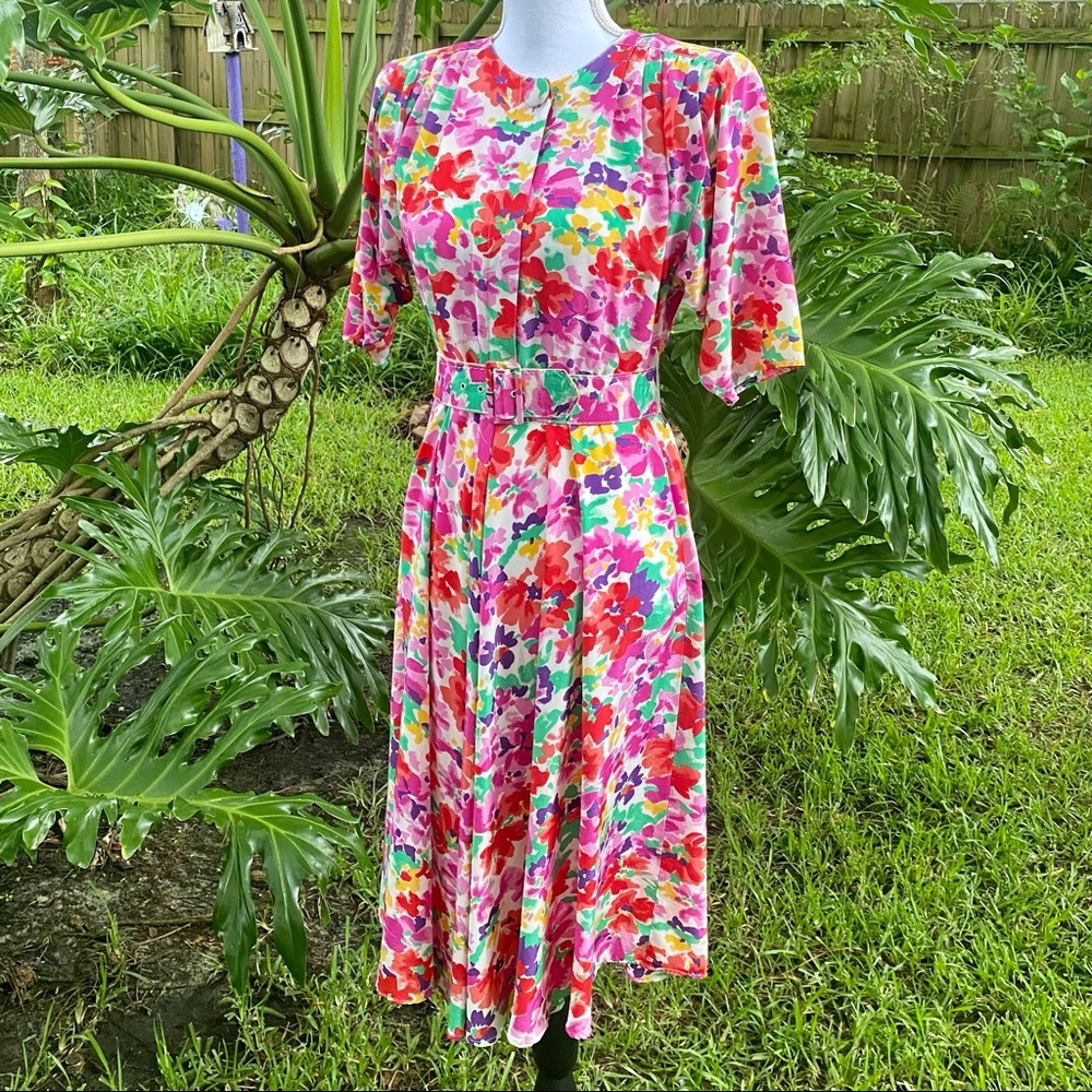 Vintage floral print belted dress Nina Piccalino
